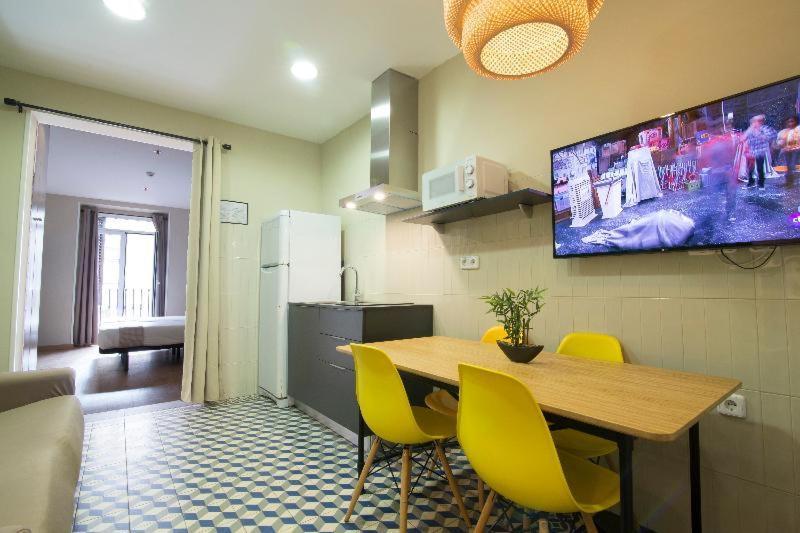 מדריד Suites You Zinc חדר תמונה